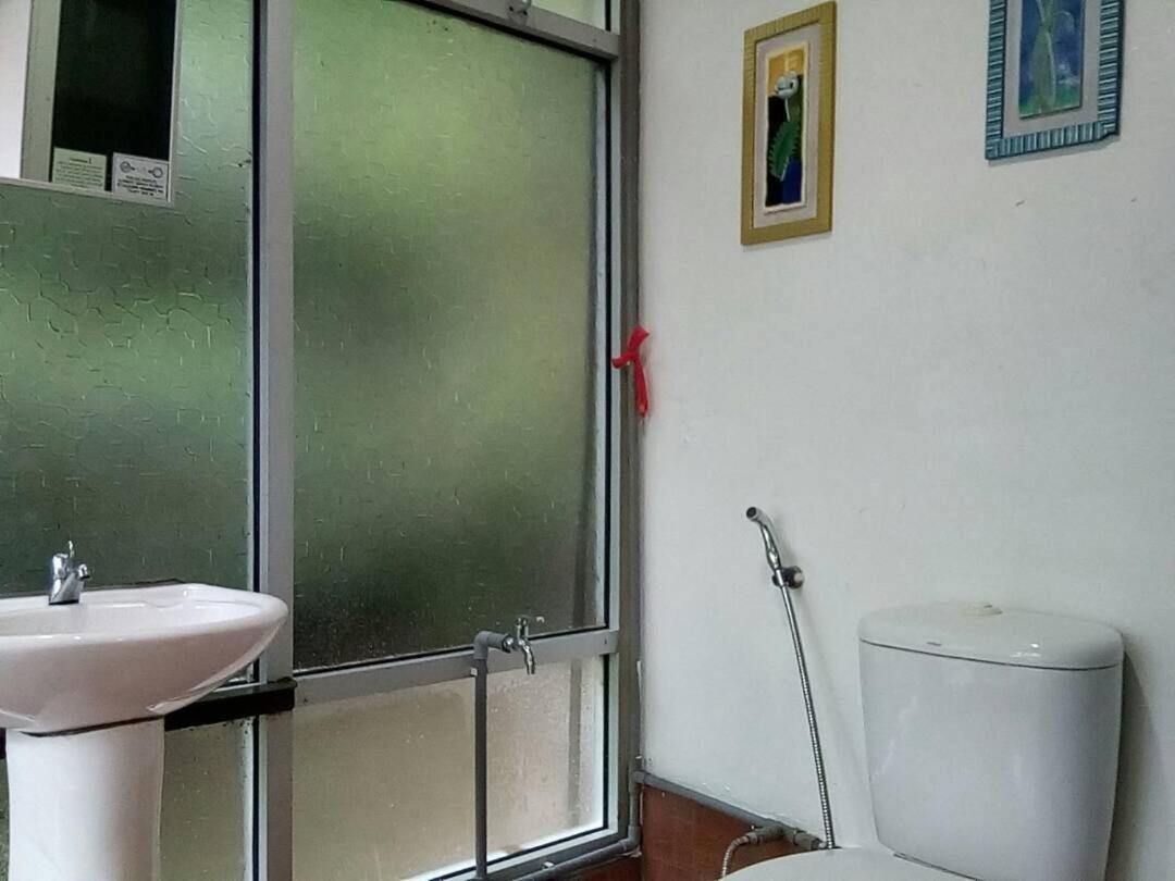 J Residence Kampong Kundassan Værelse billede